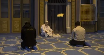 Atina’nın ilk camisi ibadete açıldı