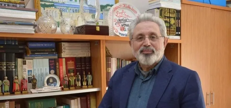İlim Yayma Ödülleri Takdim Töreni’nde Prof. Dr. Zekeriyya Kurşun Sosyal Bilim Ödülü'nün sahibi oldu! Zekeriyya Kurşun kimdir?