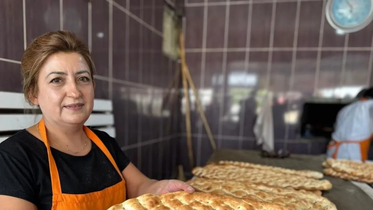 Eşinden kalan ekmek fırınının başına geçti