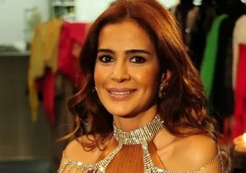 Emel Yıldırım üzerinde servet taşıyor