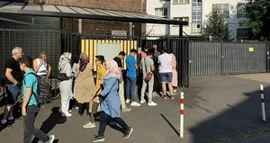 Resmi Gazete’de yayımlandı! ‘Borçlanarak emeklilik’ için akın ettiler