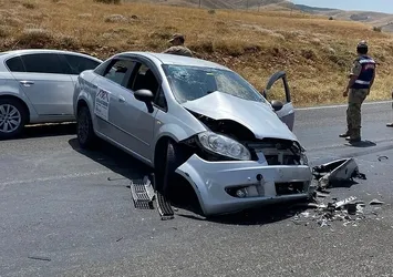Muş'ta feci kaza: 7 yaralı