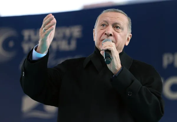 Hizmet siyasetinde yeni durak Pendik! Başkan Erdoğan 168 projenin açılışını yaptı