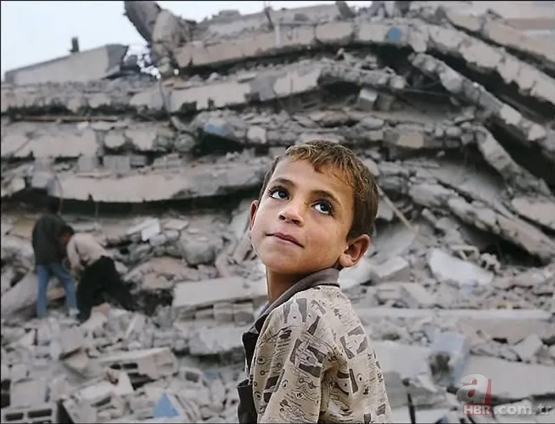 17 ağustos depremi kaç şiddetinde oldu? 1999 depremi saat kaçta meydana geldi? Kaç saniye sürdü? Merkez üssü neresiydi? 3