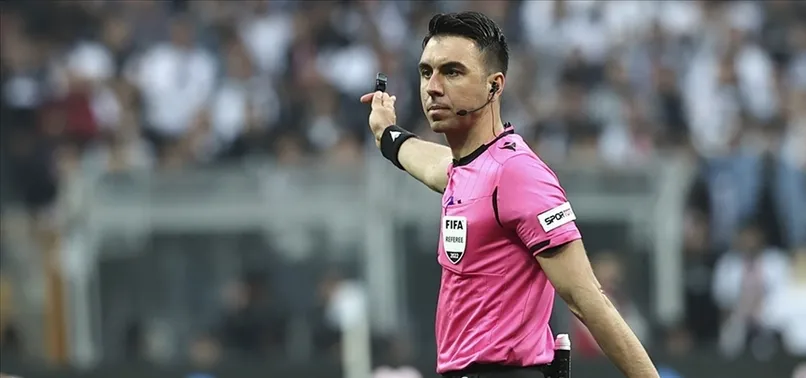 Fenerbahçe - Galatasaray derbisinin hakemi belli oldu! Dev maçı Arda Kardeşler yönetecek