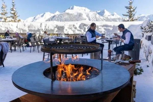 İBB Sözcüsü Murat Ongun’un İsviçre’deki lüks kayak tatiliyle ilgili yeni detaylar!