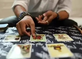Büyü bozma vaadiyle dolandırdılar! ’Pes’ dedirten savunma