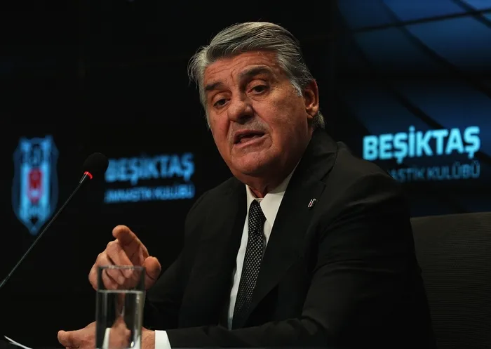 serdal-adali-finans-ve-futbol-yol-haritasini-acikladi-gorevimin-basindayim-mucadeleden-kacmam-1769697207197.jpg Beşiktaş Başkanı Serdal Adalı (İHA)