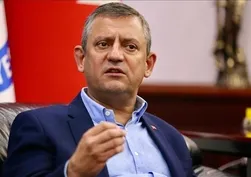 Özgür Özel’den Avrupa turunda Türkiye şikayeti: İmamoğlu için Batı’dan yine yardım dilendi
