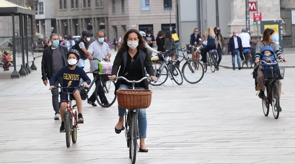 Korona kartı uygulaması geliyor! Dünyada ilk adım atıldı