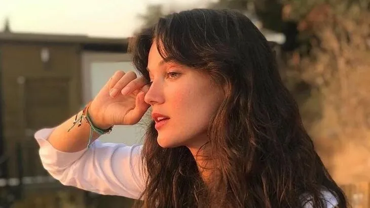 Corona virüs nedeniyle anneannesini kaybeden Pınar Deniz’den açıklama