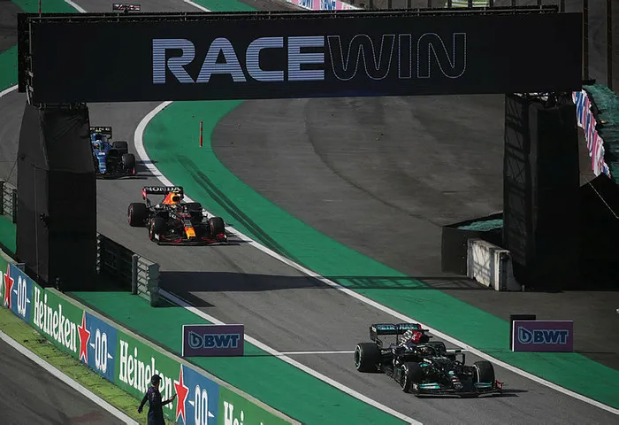 SON DAKİKA: F1 Brezilya Grand Prix’sini kim kazandı? | Formula 1’de pilotlar ve takımlar sıralaması...