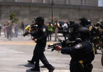 CANLI | ABD'de sokaklar yangın yeri! Trump'tan net mesaj |Los Angeles'ta sokağa çıkma yasağı