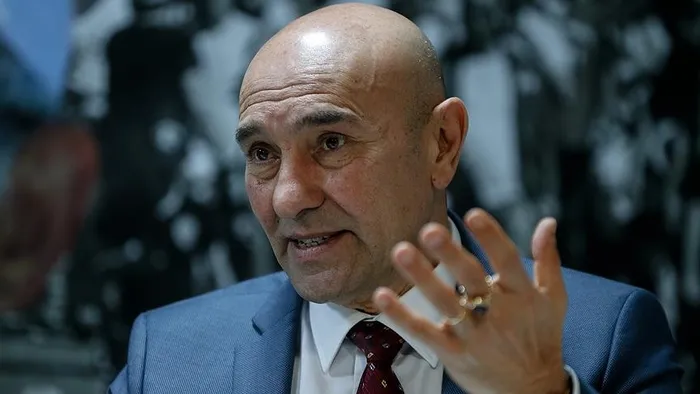 CHP’li İzmir Büyükşehir Belediyesi’nden ağaç katliamı! Yarım asırlık çam yok oldu