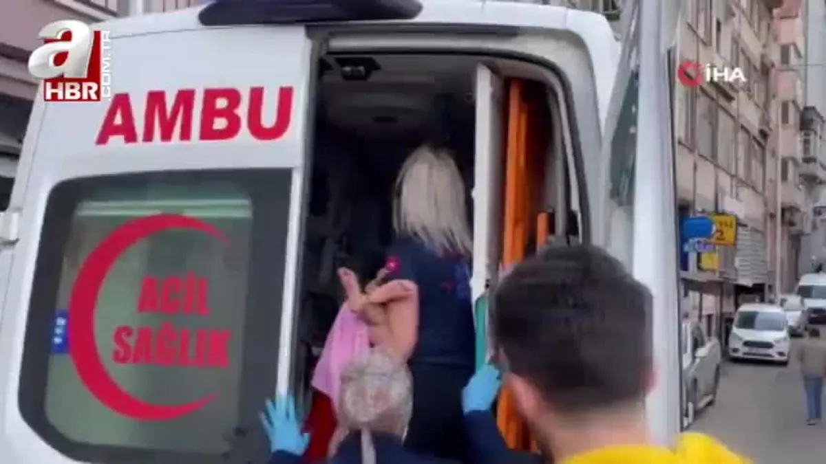 3'üncü kattan düşen bebeği tente kurtardı
