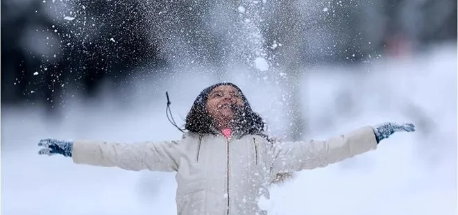 Yarın okullar tatil mi? Uyarı geldi: Kar kalınlığı 1 metreyi geçti! İşte okulların tatil edildiği o ilçeler…