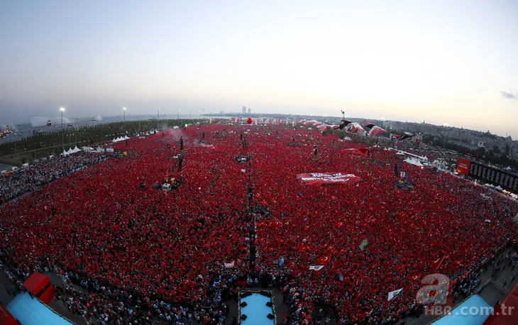 AK Parti'nin Türk siyasetindeki 21 yılı! Başkan Erdoğan'dan 84 milyona mektup | 2023 vurgusu
