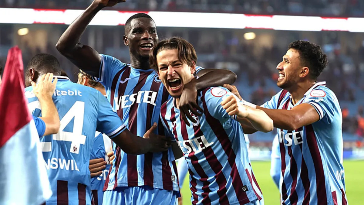 Trabzonspor'un yıldızı Paul Onuachu yarın akşam Trabzon'a geliyor
