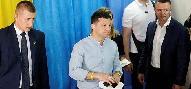 Ukrayna’da seçimin galibi Volodimir Zelenski’nin partisi