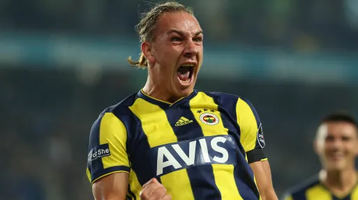 Fenerbahçe, Frey’in Nürnberg’e kiralandığını açıkladı