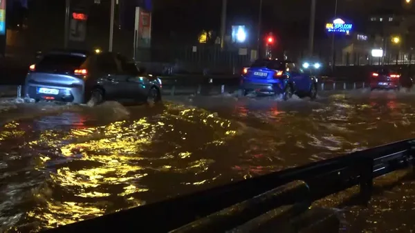 Bursa’da ceviz büyüklüğünde dolu yağdı - 2