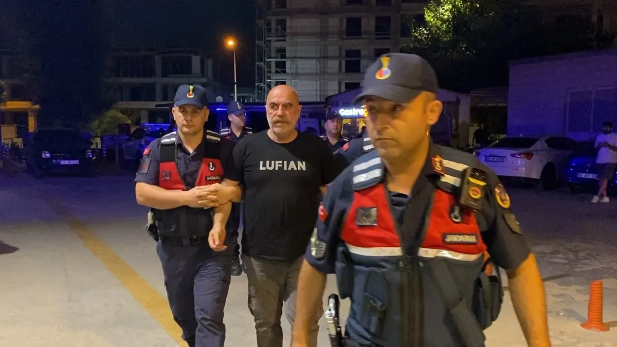 Ünlülere uyuşturucu soruşturması: Ezel Akay ve kardeşi Eren Kazım Akay'ın uyuşturucu testi sonucu belli oldu