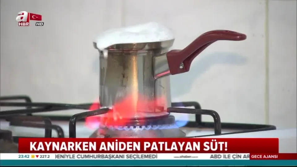 Cezvede ısınan süt patladı
