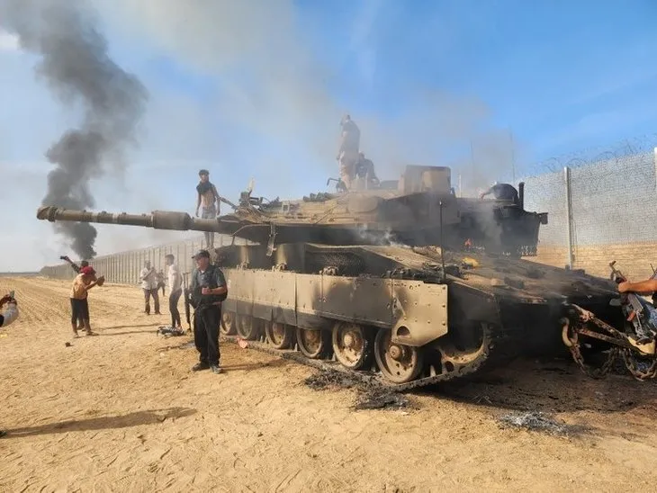 İsrail ordusuna büyük darbe! Üsler ele geçirildi, tanklar imha edildi | Yeni görüntüler geldi