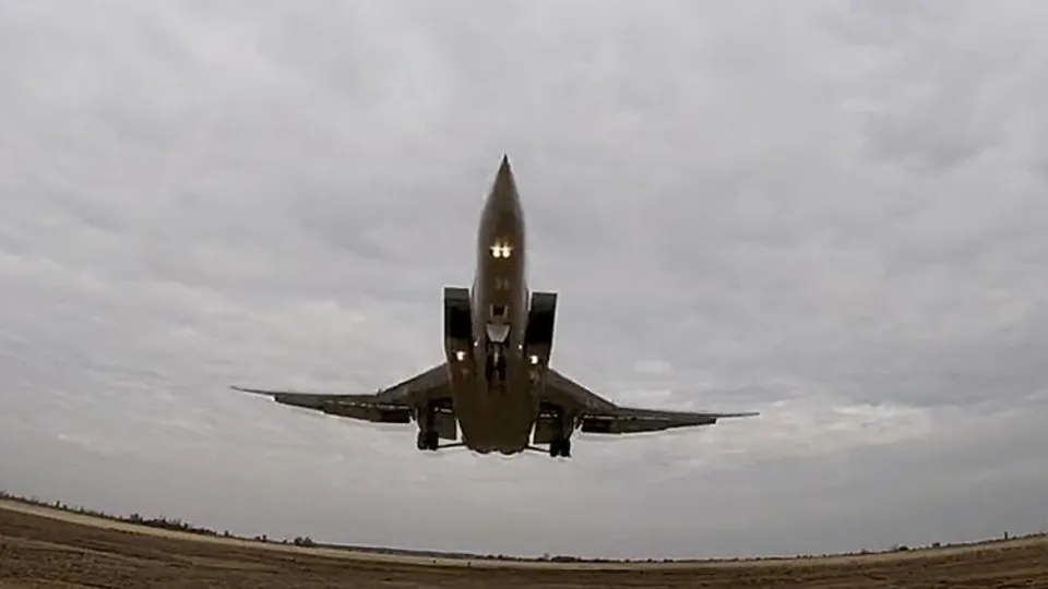 Rusya'dan Avrupa'daki yeni üssü hakkında flaş karar! Savaş jetleri füze savunma sistemleri konuşlandırılacak