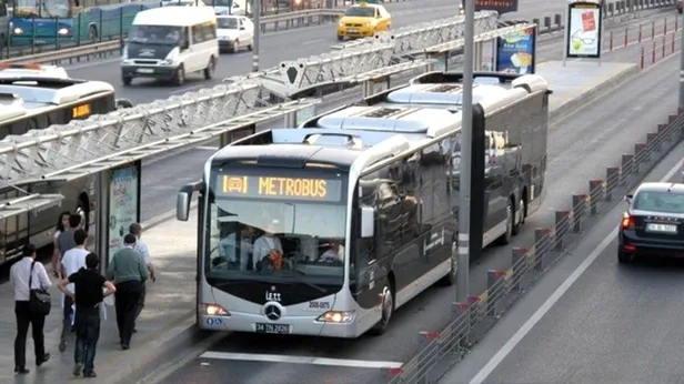 İstanbul’da 29 Ekim’de taşıma ücretsiz mi? Yarın İstanbul’da İETT, metro, metrobüs, marmaray bedava mı? İşte açıklama...