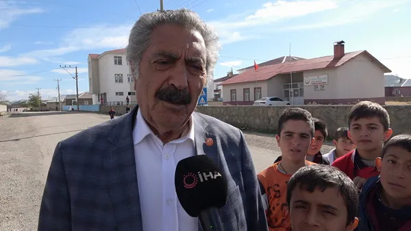 Bitlis halkı tedirgin! Kuduz vakasının yaşandığı bölgede başıboş köpekler tehlike saçıyor - 3