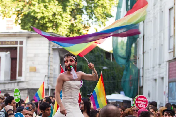 LGBT salgına dönüşüyor! Ürkütücü tablo gözler önüne serildi