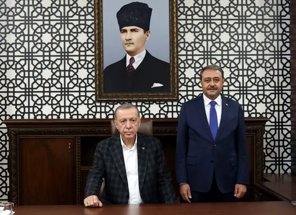 Başkan Erdoğan AK Parti Genişletilmiş İl Meclisi Toplantısı’na katıldı