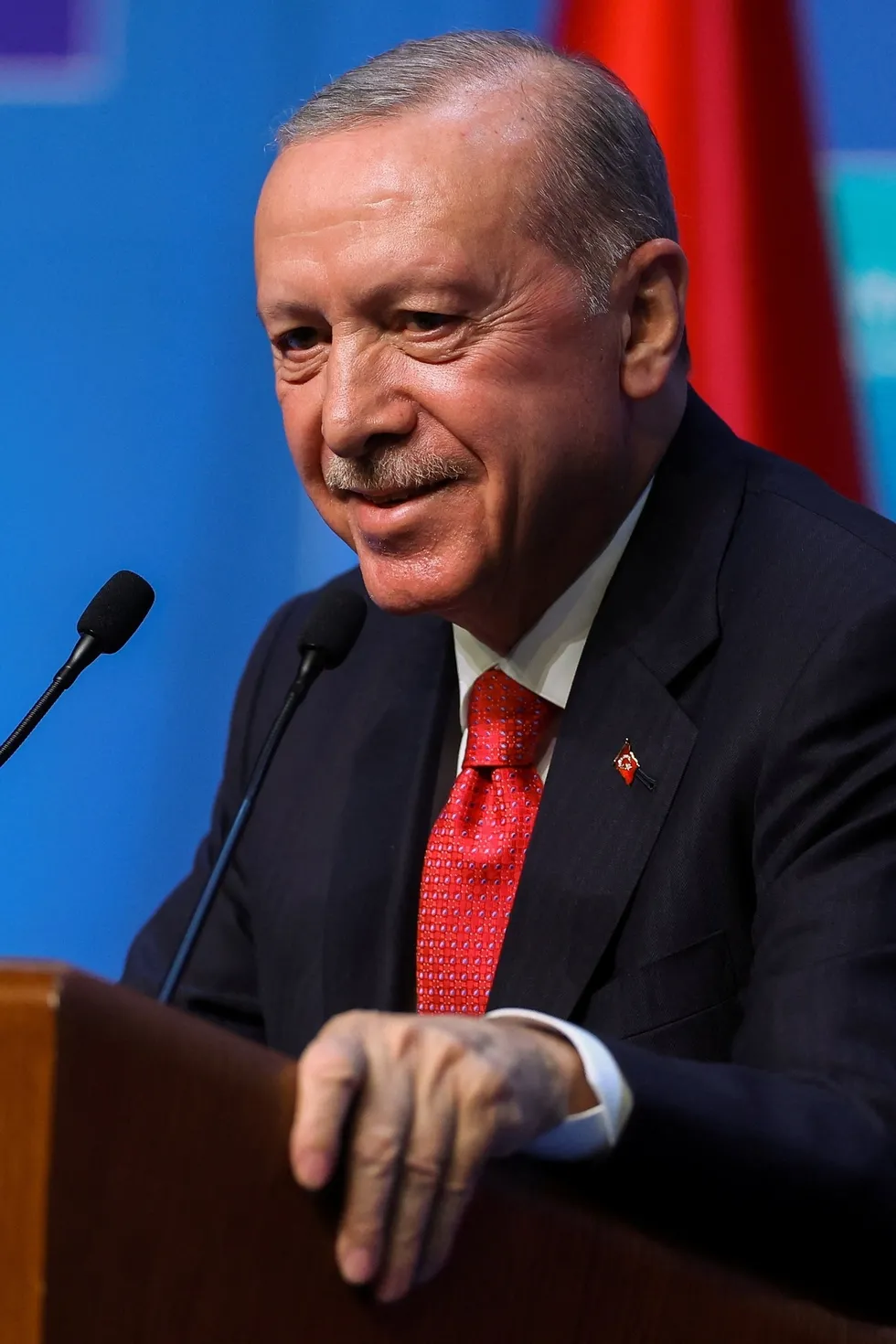 nato-zirvesine-o-anlar-damga-vurdu-dunya-liderleri-hem-guldurdu-hem-sasirtti-1783586080776.jpg Foto: Arşiv