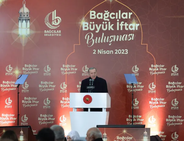 Son dakika | Bağcılar'da iftar buluşması! Başkan Erdoğan'dan önemli açıklamalar - 4