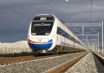 YHT'den bayram kararı: Ankara-İstanbul ve Konya-İstanbul arasında ilave sefer