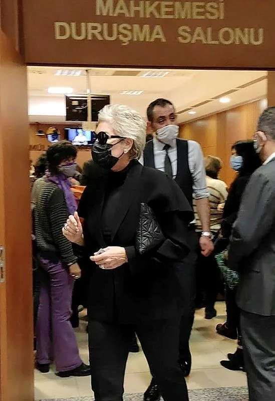 Son dakika :15 Temmuz davasında yargılanan Osman Kavala için flaş karar: Tutukluluğu devam edecek