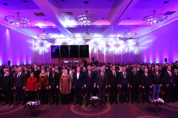 istanbul-afetlere-nasil-hazirlanacak-ak-parti-ibb-baskan-adayi-murat-kurum-acikladi-1708003698758.jpg İstanbul afetlere nasıl hazırlanacak? AK Parti İBB Başkan Adayı Murat Kurum açıkladı... - 4