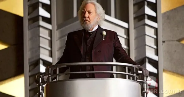 Açlık Oyunları'nın ünlü yıldızı hayatını kaybetti! Hollywood oyuncusunun ölüm haberini oğlu duyurdu 1