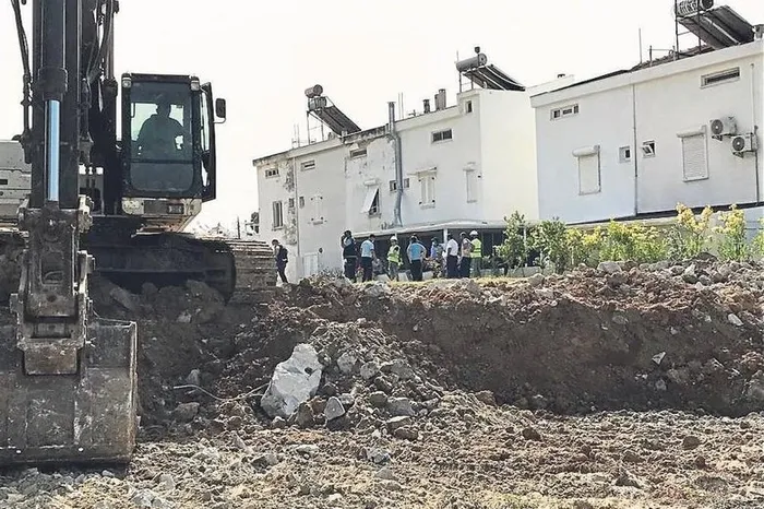 1589777151305.jpeg CHP'li Deniz Atabay'dan şaibeli yıkım! - 1