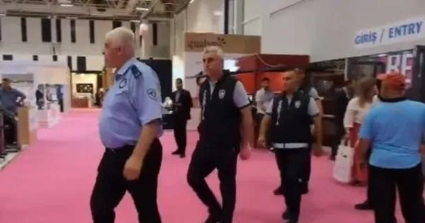 Fuar basan CHP'li Bakırköy Belediyesi zabıtasına şok tepki! Şaşkına döndüler - 6