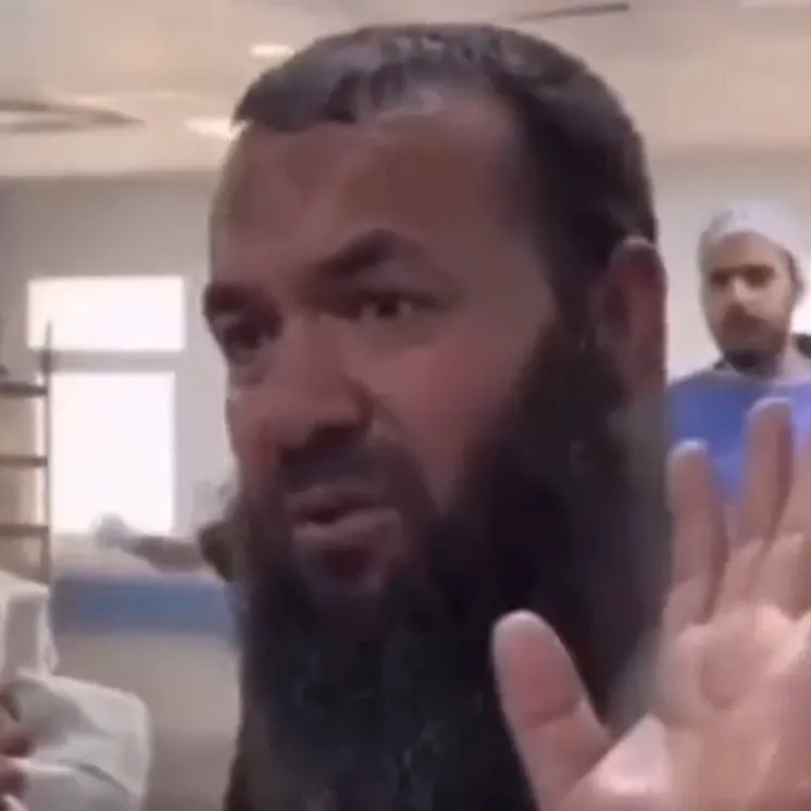 Gazzeli Müslüman’dan İsrail’e karşı dik duruş