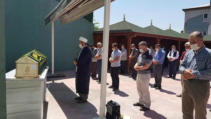 Kocaeli'de halk otobüsünün altında kalan küçük Hüseyin’e veda - 3