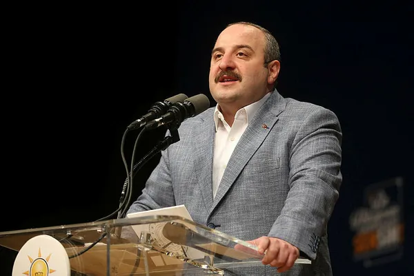 Sanayi ve Teknoloji Bakanı Mustafa Varank'tan genç istihdamı mesajı! Gençlere tam destek - 2