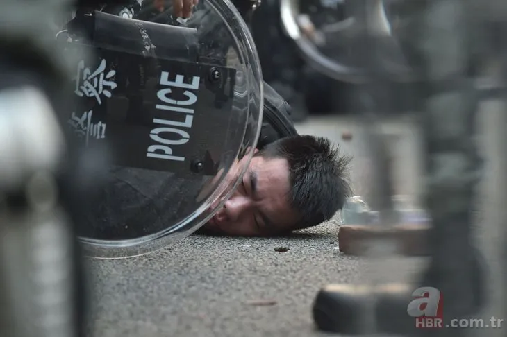 Hong Kong’dan dehşete düşüren kareler! Protestolar devam ediyor