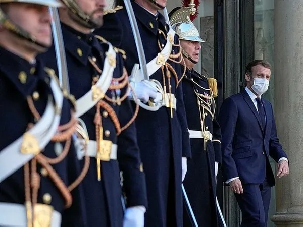 Fransa’da Elysee Sarayı’nda tecavüz skandalı! Kadın askere tecavüz iddiası ülke gündemine oturdu! Macron ne yapacak?