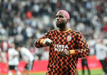 Ryan Babel'e Beşiktaş tribünlerinden şok!