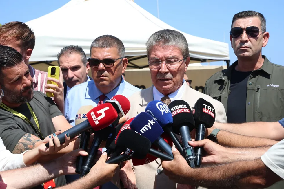 kktc-basbakani-ustelden-batan-feribot-aciklamasi-tum-kapali-alanlara-girildi-1790336951675.jpg KKTC Başbakanı Üstel'den batan feribot açıklaması: Tüm kapalı alanlara girildi! - 1