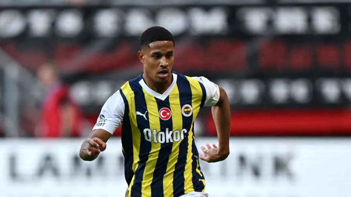 Fenerbahçe'de sürpriz imza! Sözleşmesi uzatıldı