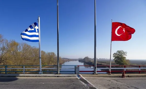 Yunanistan basını Türkiye Almanya ve Yunan heyetlerin görüşmesini manşetlere taşıdı! Buzları eritmek için bir adım